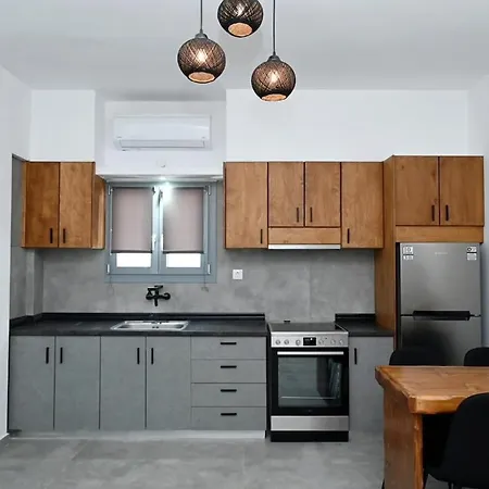 Holiday home Family In Dryopida